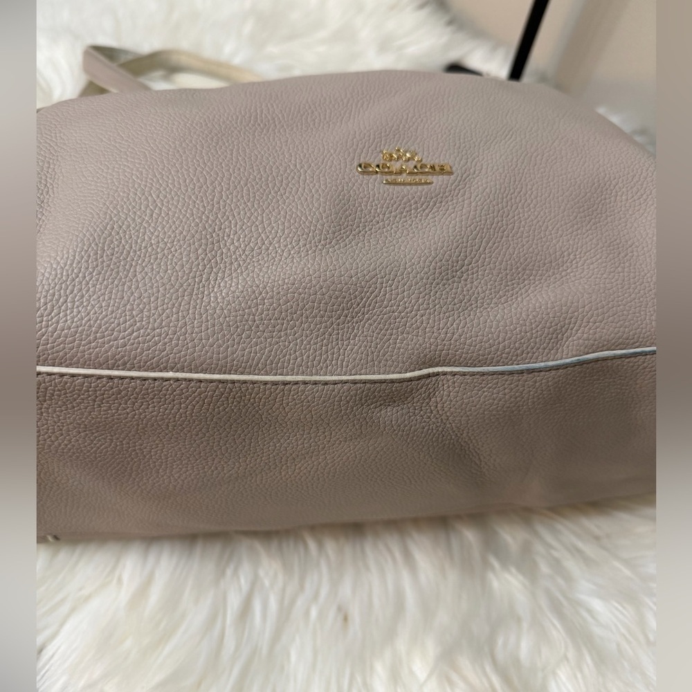 Coach Beige Leather Hobo Bag - Picture 12 of 12
